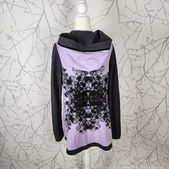 Lululemon Gray French Terry Hooded Awareness Wrap - Picture 5 of 6